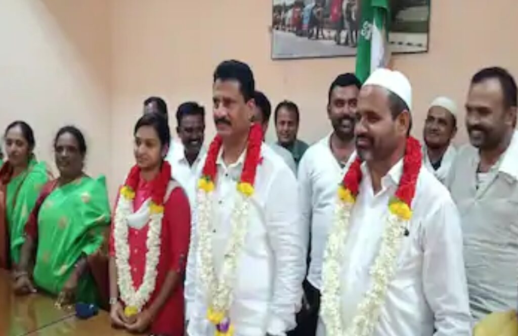 0e18bfd1 d470 408b bf22 54a6d0125251