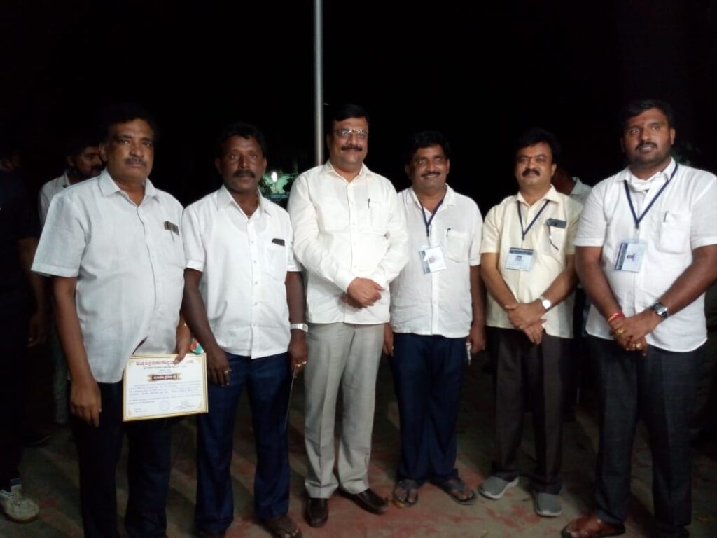 ba0080de a3f7 4907 80d1 2b1cdbac04b7