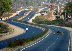 ಹೆದ್ದಾರಿ ದರೋಡೆಗೆ ಇಳಿದ ನಾಲ್ವರು ವಿದ್ಯಾರ್ಥಿಗಳ ಬಂಧನ – ಮತ್ತೊಬ್ಬ ಪರಾರಿ