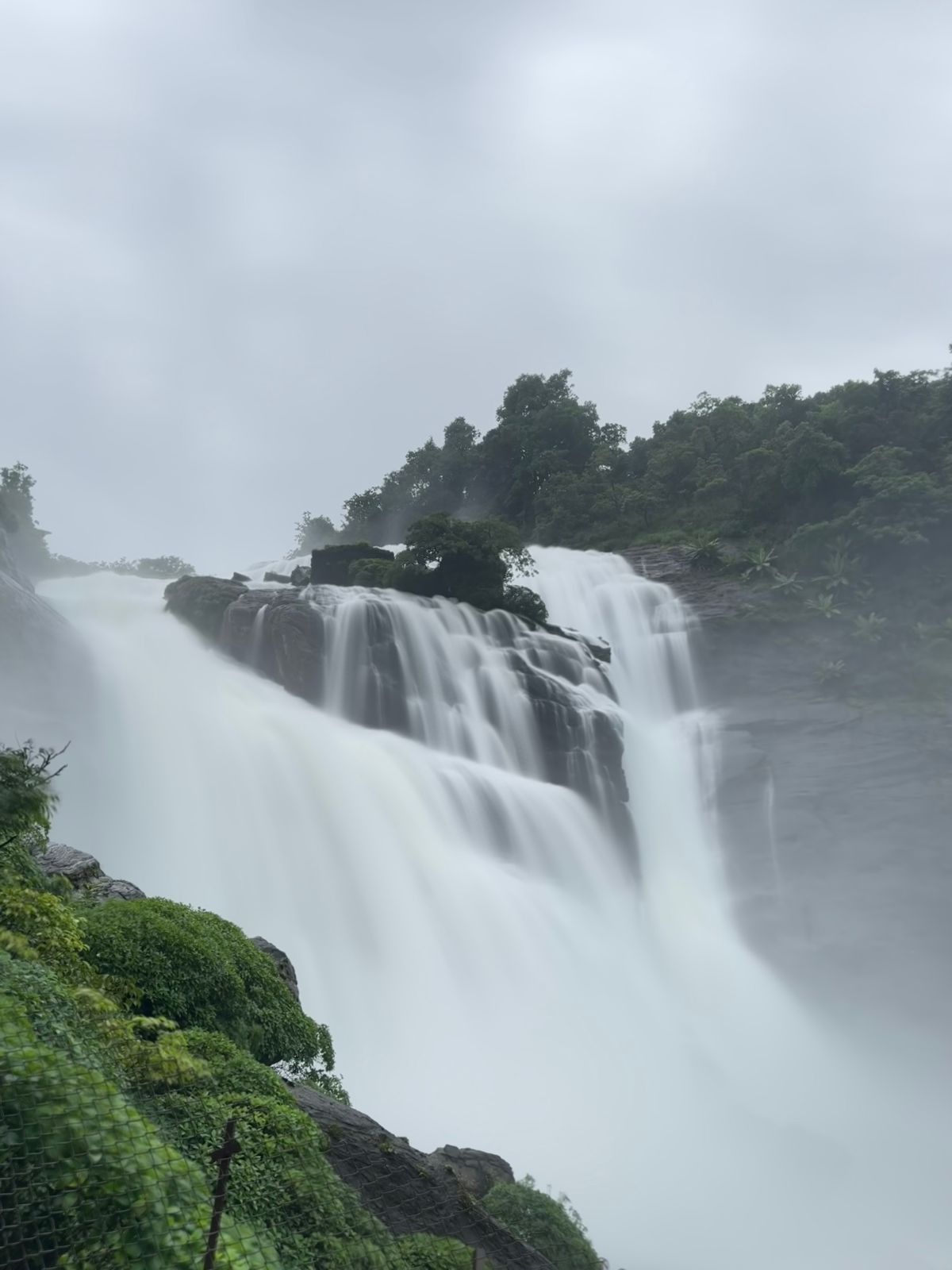 ಕಾವೇರಿ ನದಿ ಪ್ರವಾಹ : ಕೊಡಗು ಜಿಲ್ಲೆಯ ಹಲವು ರಾಜ್ಯ ಹೆದ್ದಾರಿ ಬಂದ್​​